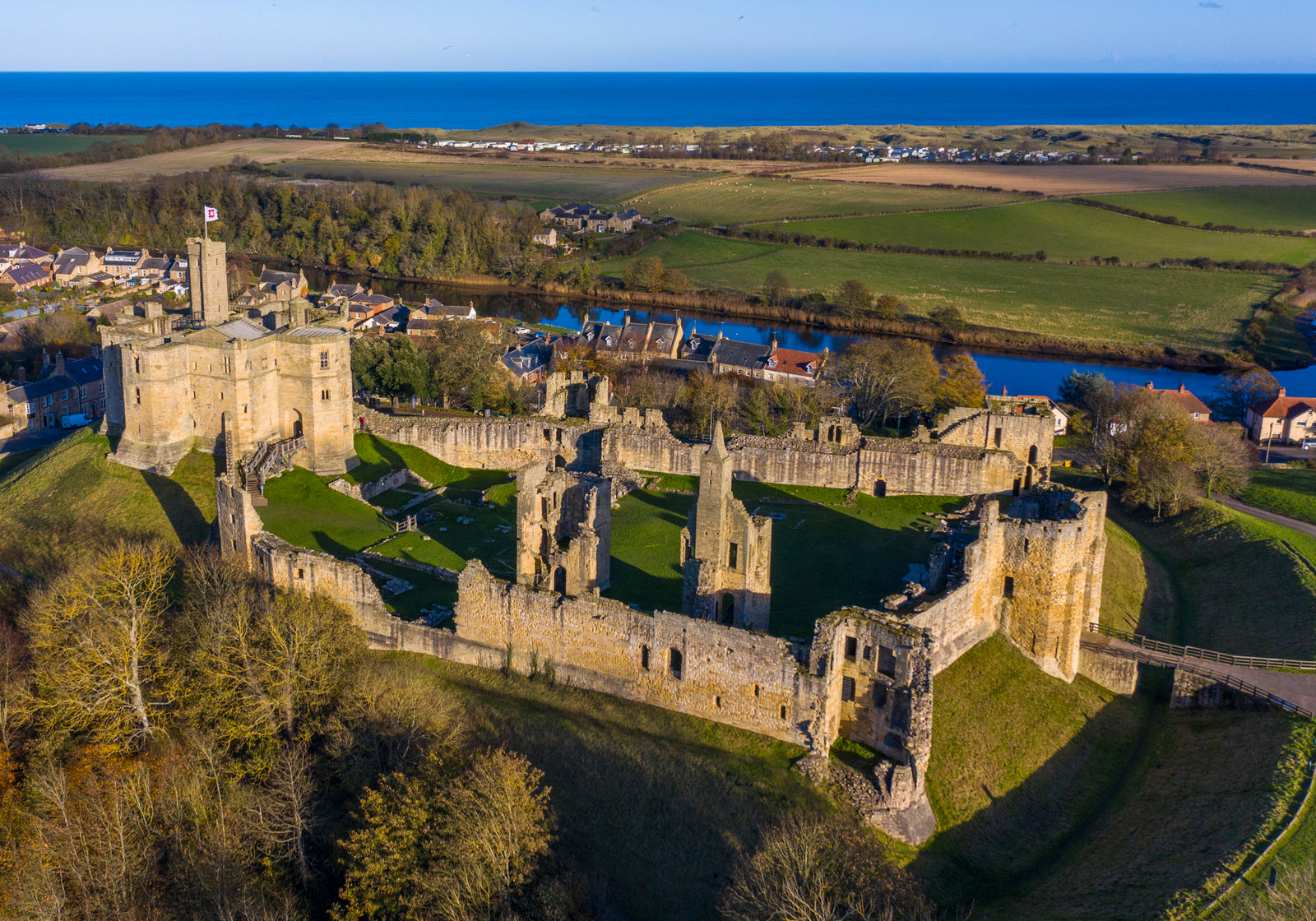 Warkworth Castle, Northumberland, 1000 Piece Jigsaw Puzzle